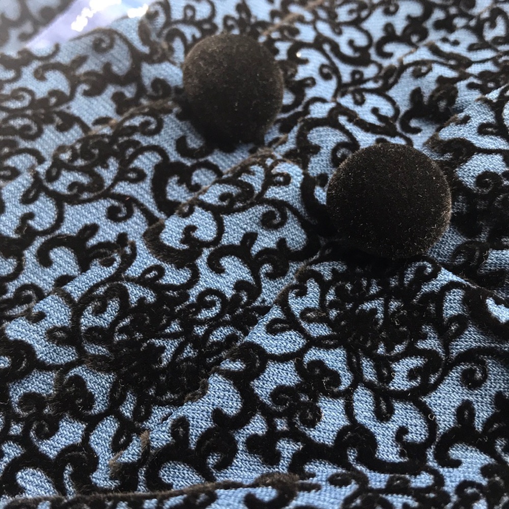 ModCloth Velvet Design Classy Top - Picture 4 of 9